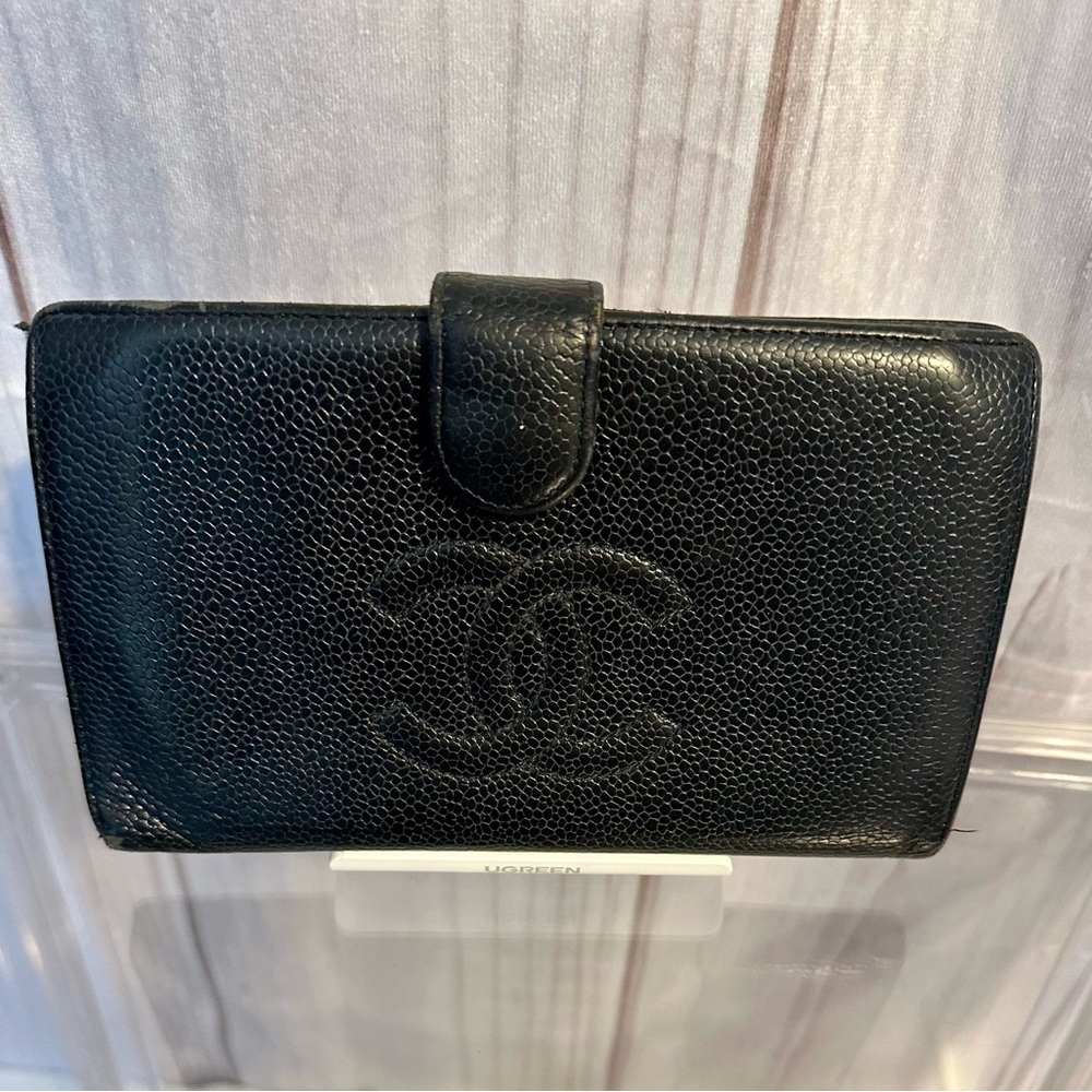 CHANEL Black Caviar Leather Wallet